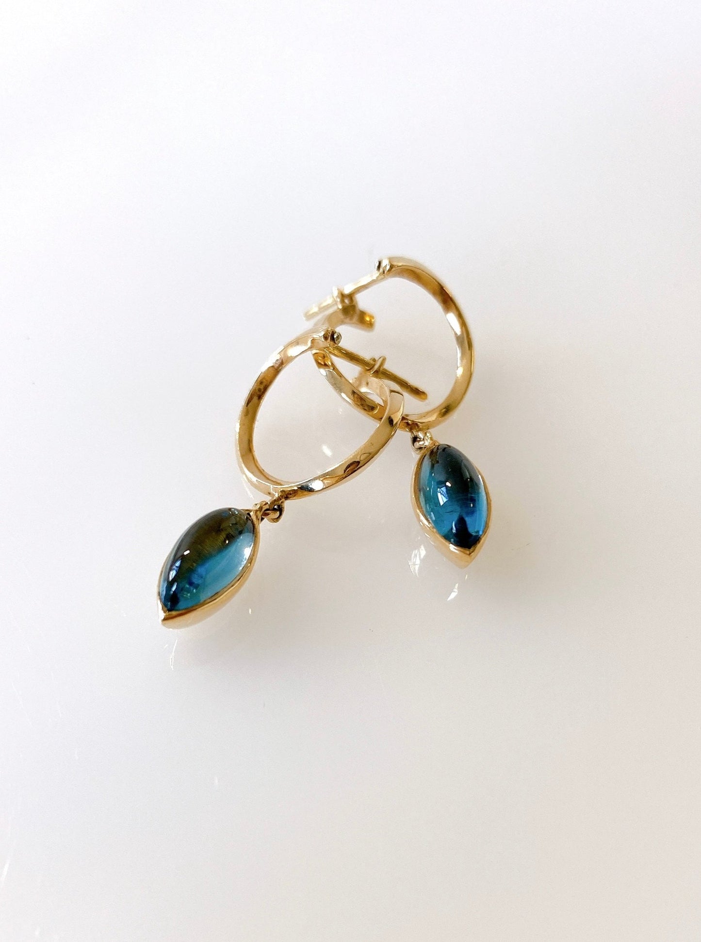 DEW DROPS earrings