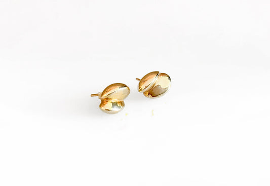 LOVE IN A PUFF studs