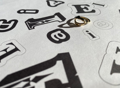 LIP SYNC pinky & midi ring "A, E, I" mouth