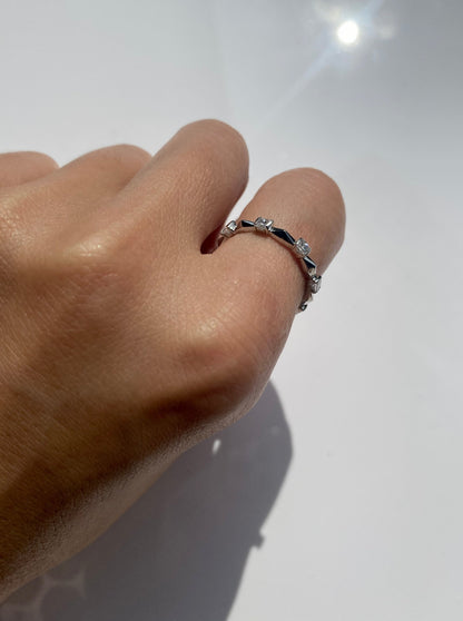 STARGAZING PLATINUM DIAMOND ring