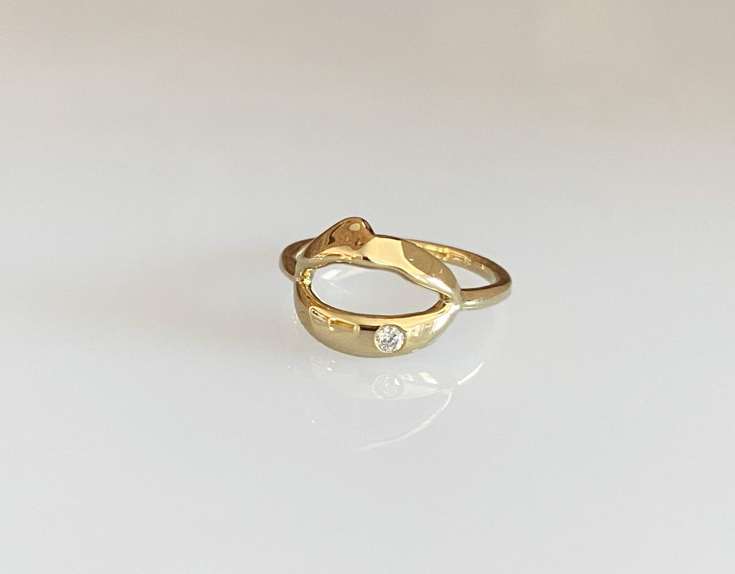 LIP SYNC pinky & midi ring "A, E, I" mouth